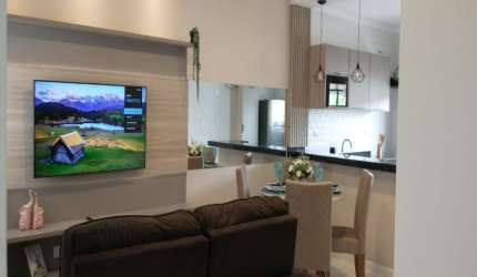 Apartamento Mobiliado Portal Ville Azaléia, 02 dormitórios sendo 01 suite, 01 vaga e área externa