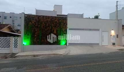 Casa à venda no Limeira Baixa, Brusque , 300 m2 por R$ 2.500.000