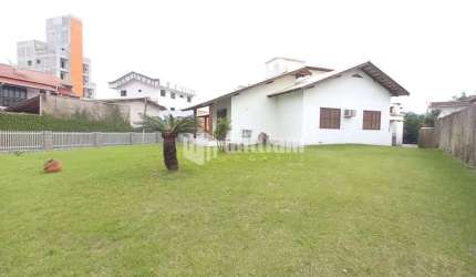 Casa com 3 quartos à venda no Santa Terezinha, Brusque  por R$ 3.940.000