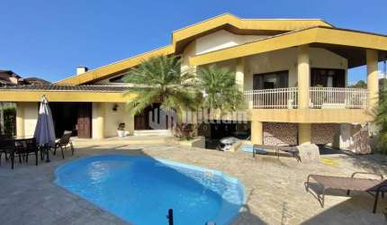Casa com 4 quartos à venda no Centro I, Brusque , 297 m2 por R$ 2.499.000