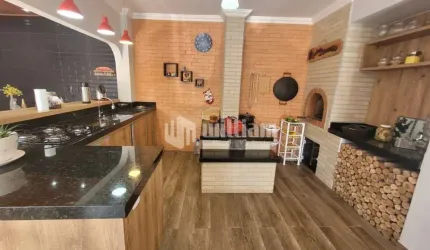 Casa com 3 quartos à venda no Limeira Baixa, Brusque , 200 m2 por R$ 970.000
