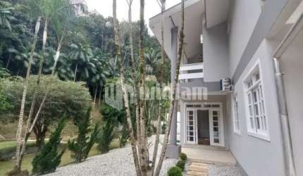 Casa com 4 quartos à venda no Centro I, Brusque , 331 m2 por R$ 1.800.000