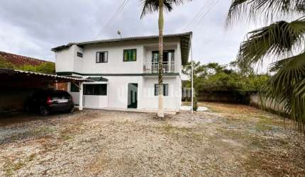 Casa com 6 quartos à venda no Limeira Baixa, Brusque , 200 m2 por R$ 426.000