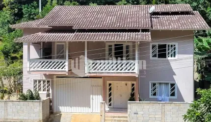 Casa com 4 quartos à venda no Azambuja, Brusque , 240 m2 por R$ 1.199.000