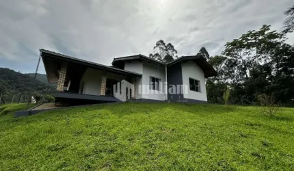 Casa com 3 quartos à venda no Aymoré, Guabiruba , 190 m2 por R$ 1.450.000