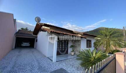Casa com 2 quartos à venda no Limeira Baixa, Brusque  por R$ 579.900
