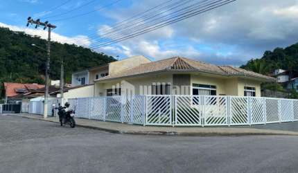 Casa com 2 quartos à venda no Primeiro de Maio, Brusque , 120 m2 por R$ 960.000
