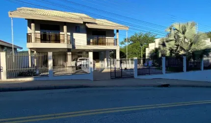 Casa com 2 quartos à venda no Rio Branco, Brusque , 240 m2 por R$ 1.696.000