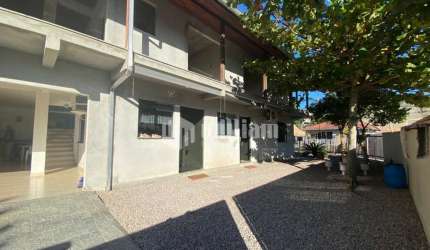 Casa com 7 quartos à venda no Limoeiro, Brusque , 350 m2 por R$ 950.000