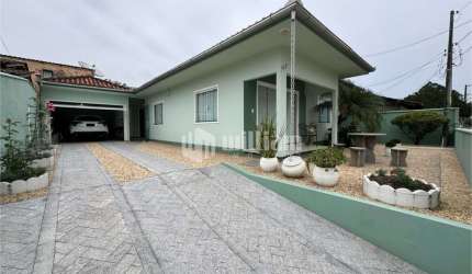Casa comercial com 1 sala à venda no Santa Rita, Brusque , 119 m2 por R$ 890.000