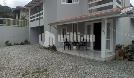 Casa com 4 quartos à venda no Dom Joaquim, Brusque , 220 m2 por R$ 950.000