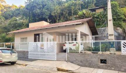 Casa com 2 quartos à venda no Azambuja, Brusque , 71 m2 por R$ 699.000