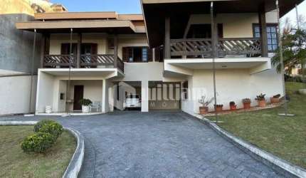 Casa com 3 quartos à venda no Souza Cruz, Brusque , 241 m2 por R$ 1.400.000