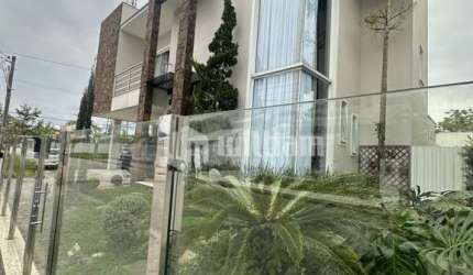 Casa com 3 quartos à venda no Souza Cruz, Brusque  por R$ 2.000.000
