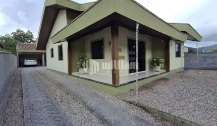 Casa com 3 quartos à venda no Limoeiro, Brusque , 179 m2 por R$ 1.290.000