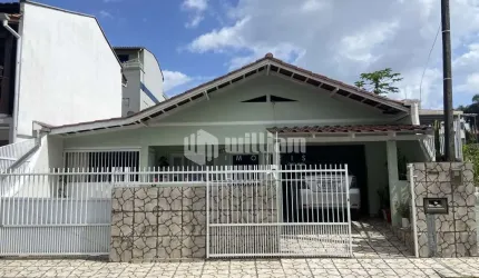 Casa com 3 quartos à venda no Nova Brasília, Brusque , 153 m2 por R$ 550.000