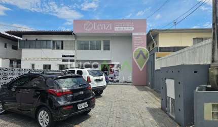 Sala Comercial de 20m² para Locação no Jardim Satélite - São José dos Campos-SP