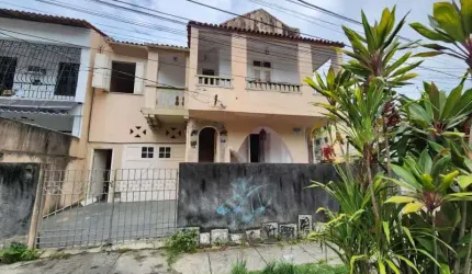 Casa com 6 quartos à venda na Praça Professor Pinheiro Guimarães, Tijuca, Rio de Janeiro, 180 m2 por R$ 990.000
