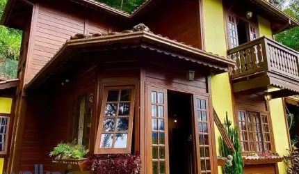 Casa em condomínio fechado com 3 quartos à venda na Rua Alberto Augusto Costa, Itaipava, Petrópolis, 120 m2 por R$ 650.000