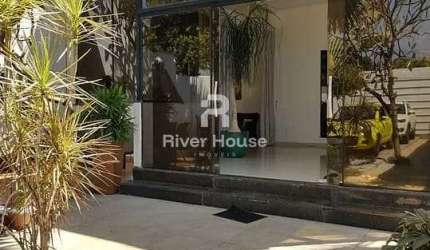 Casa  à venda, ,area total 432m²,  02 quartos  01 suite  localizado próximo Aeroporto, Centro-Sul,