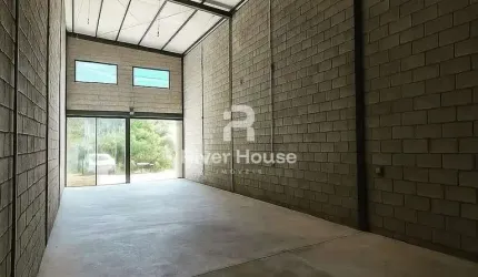 Galpão / Barracão para locação, Ribeirão do Lipa, Cuiabá, MT Aluguel R$ 5.500,00