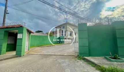 Casa 3 Quartos em Condomínio Fechado em Colombo