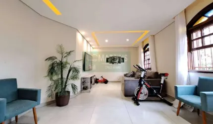 Casa à venda no Coração do Bairro Fernão Dias - BH !