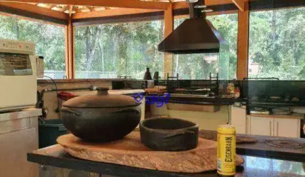 Casa com 3 dormitórios à venda, 180 m² por R$ 1.100.000,00 - Centro - Ibiúna/SP
