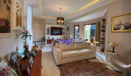 Casa com 4 dormitórios, 2 Suítes à venda, 668 m² por R$ 1.490.000 - Granja Viana - Carapicuíba/SP