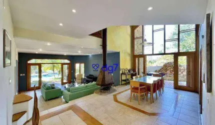 Casa no Condomínio Palos Verdes 5 suítes e 4 vagas  608 metros