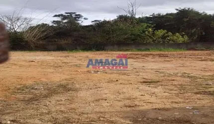 Terreno à venda no Jardim Colinas, Jacareí  por R$ 180.000