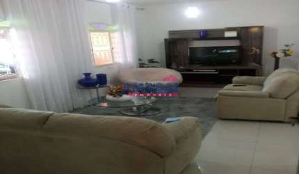 Casa com 3 quartos à venda no Conjunto São Benedito, Jacareí  por R$ 350.000