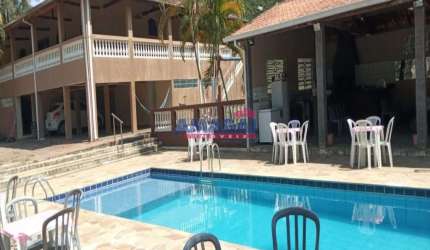 Chácara / sítio com 5 quartos à venda no Torrão de Ouro, São José dos Campos  por R$ 1.600.000