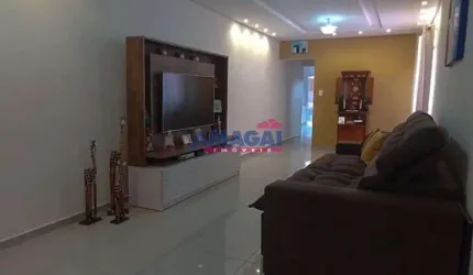 Casa com 3 quartos à venda no Jardim Bela Vista, Jacareí  por R$ 620.000