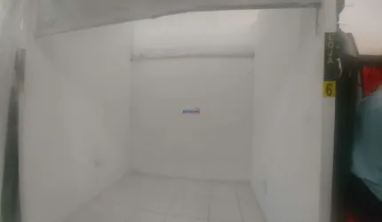 Sala comercial para alugar no Jardim Satélite, São José dos Campos  por R$ 550