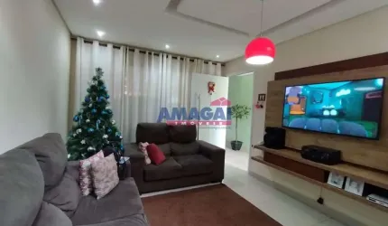 Casa com 3 quartos à venda na Cidade Salvador, Jacareí  por R$ 530.000