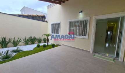 Casa com 3 quartos à venda no Loteamento Villa Branca, Jacareí  por R$ 780.000