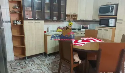 Casa com 3 quartos à venda no Jardim Morumbi, São José dos Campos  por R$ 640.000
