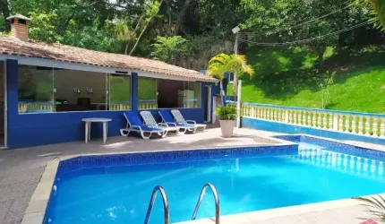 Chácara / sítio com 3 quartos à venda no São Silvestre, Jacareí  por R$ 799.000