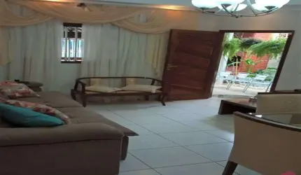 Casa com 3 quartos à venda no Residencial Santa Paula, Jacareí  por R$ 393.000