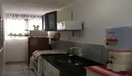 Casa com 4 quartos à venda no Parque Santo Antônio, Jacareí  por R$ 500.000