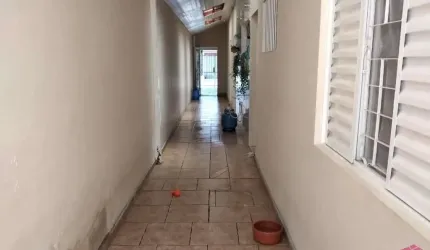Casa com 3 quartos à venda no Jardim do Portal, Jacareí  por R$ 240.000