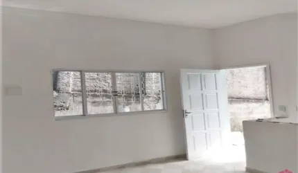Casa com 2 quartos à venda no Jardim Bela Vista, Jacareí  por R$ 240.000