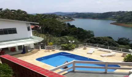 Chácara / sítio com 4 quartos à venda no Chácaras Condomínio Recanto Pássaros II, Jacareí  por R$ 2.850.000
