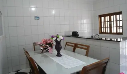 Casa com 3 quartos à venda no Parque Santo Antônio, Jacareí  por R$ 510.000