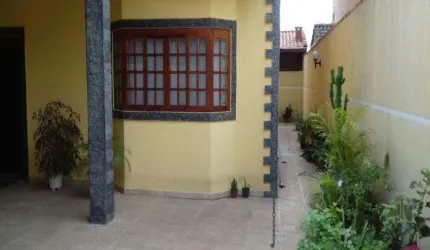 Casa com 3 quartos à venda no Jardim Altos de Santana I, Jacareí  por R$ 500.000