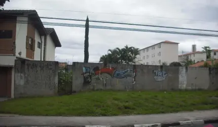 Terreno à venda na Cidade Jardim, Jacareí  por R$ 470.000