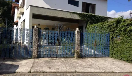 Casa com 4 quartos à venda na Cidade Jardim, Jacareí  por R$ 940.000