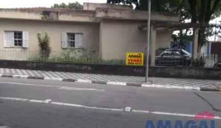 Casa com 3 quartos à venda no Centro, Jacareí  por R$ 1.500.000