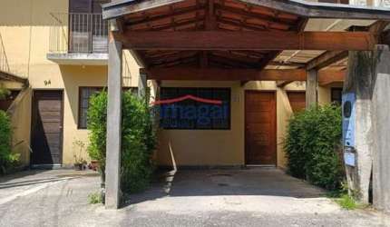Casa em condomínio fechado com 2 quartos à venda no Jardim Jacinto, Jacareí  por R$ 297.000